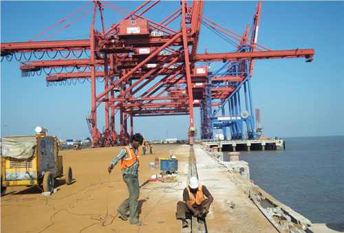 Single Girder EOT Cranes