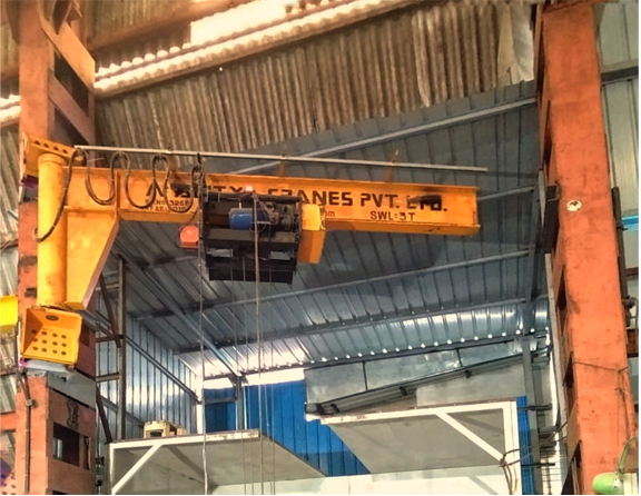 Single Girder EOT Cranes